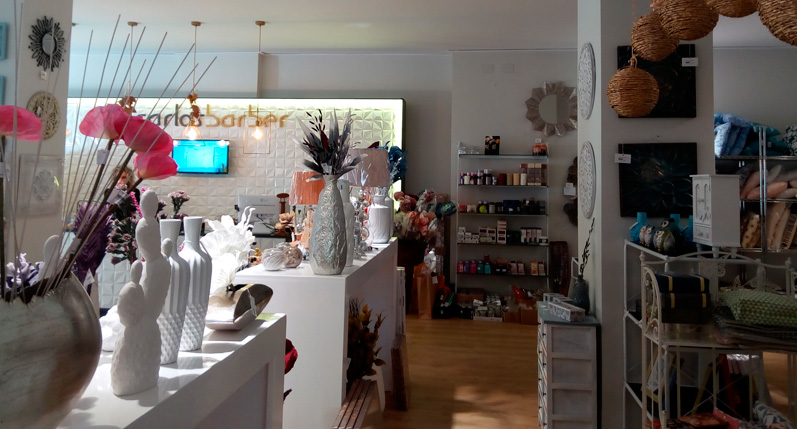 Tienda Deco Barber en Gandia | Estudio Arquitectura Roberto Moratal
