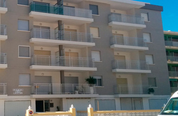 Edificio San Miguel en la Playa de Bellreguard