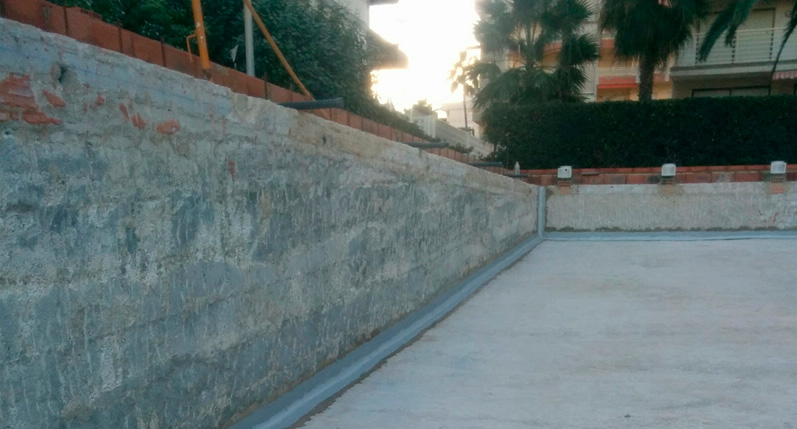 Reforma de piscina Apartamentos Hawai en Playa de Gandia | Estudio Arquitectura Roberto Moratal